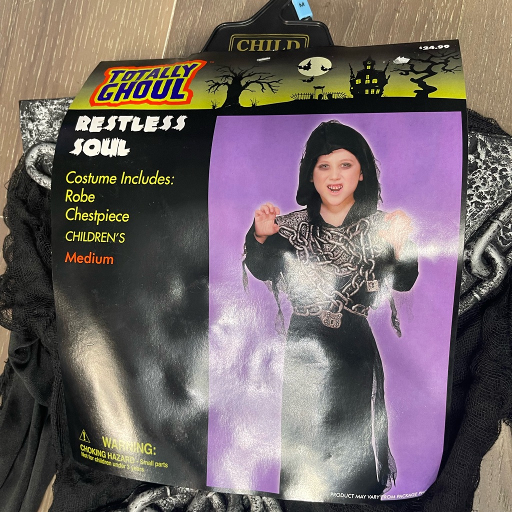 Totally Ghoul Restless Soul Costume. Nwt. Size Medium